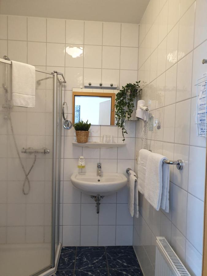 Hotel Blischke Каролинензиль Экстерьер фото